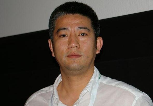 蒋勤勤悼念初恋李大为反被骂惨(蒋勤勤悼念李大为视频)