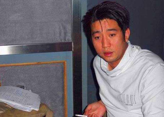 蒋勤勤悼念初恋李大为反被骂惨(蒋勤勤悼念李大为视频)